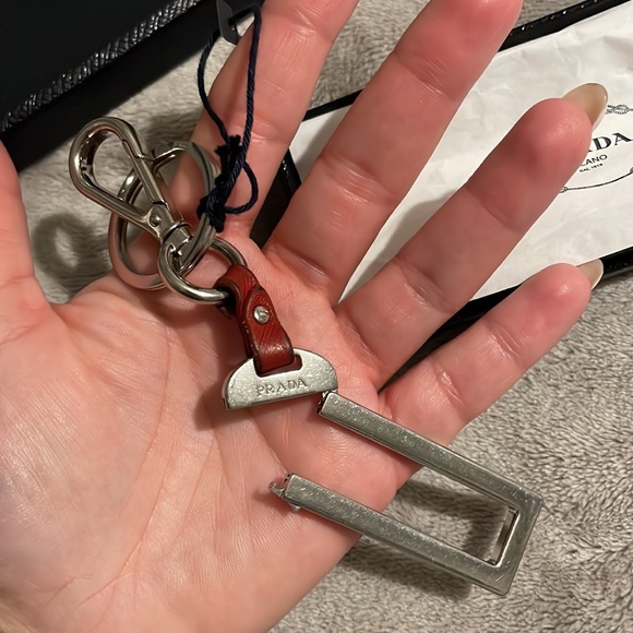 Prada Initial (My Character) Keychain - Picture 9 of 13